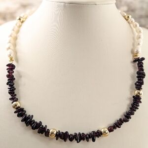 Natural Garnet Chip Beads & Freshwater Pearl Necklace